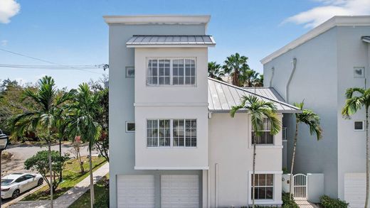 Townhouse in Fort Lauderdale, Broward County