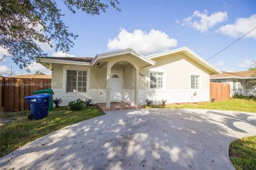 Вилла, Miami Gardens, Miami-Dade County