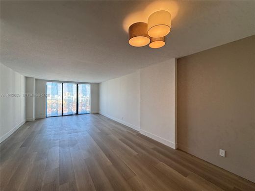 公寓楼  Aventura, Miami-Dade County