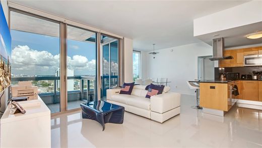 Жилой комплекс, Майами-Бич, Miami-Dade County