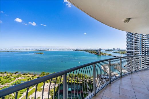 Жилой комплекс, Майами, Miami-Dade County