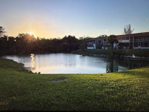 Complexos residenciais - West Palm Beach, Palm Beach County