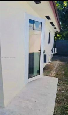 Complesso residenziale a Miami, Miami-Dade County