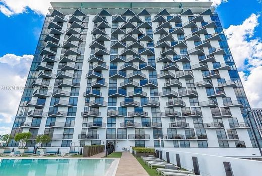 Жилой комплекс, Doral, Miami-Dade County