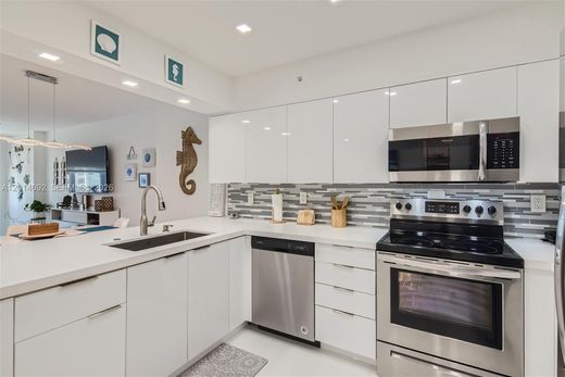 Complesso residenziale a Hollywood, Broward County
