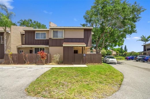 Stadswoning in North Lauderdale, Broward County