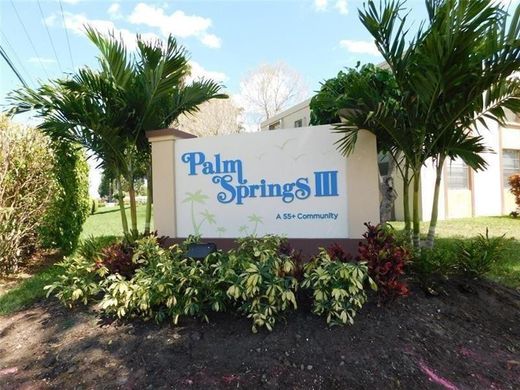 Margate, Broward Countyのアパートメント・コンプレックス