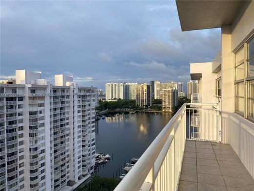 Complesso residenziale a Aventura, Miami-Dade County