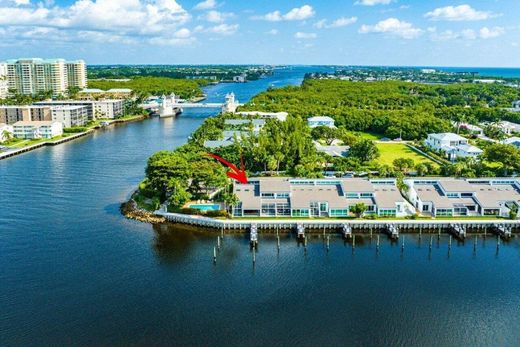 Townhouse in Ocean Ridge, Palm Beach