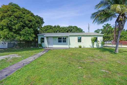 Villa in Miami Gardens, Miami-Dade County