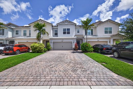 Townhouse in Hollywood, Broward County