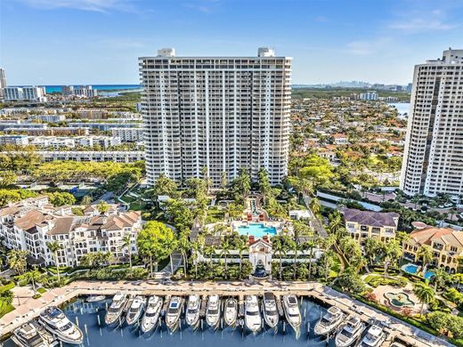 Residential complexes in Aventura, Miami-Dade