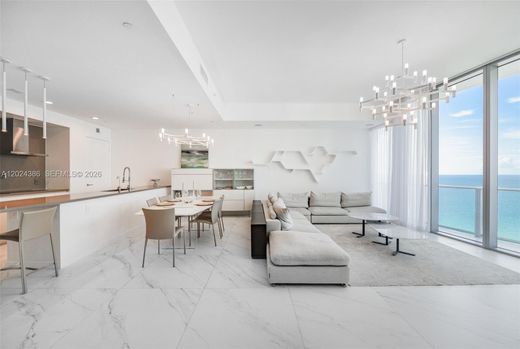 Residential complexes in Sunny Isles Beach, Miami-Dade