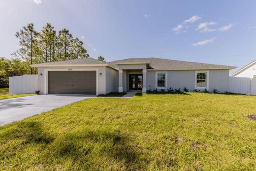 Villa Port Saint Lucie, Saint Lucie County