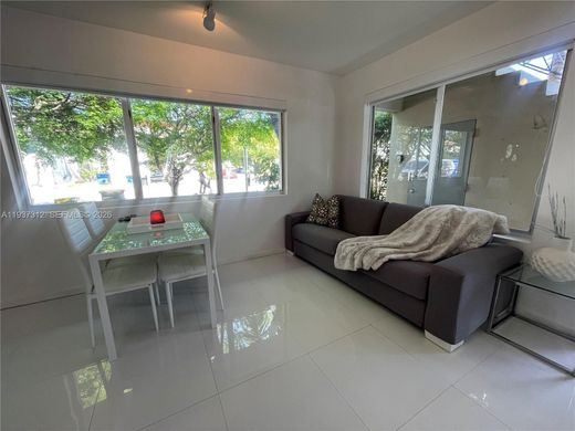 مجمع شقق ﻓﻲ Miami Beach, Miami-Dade County