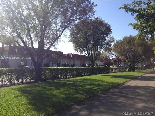 Complexes résidentiels à Coral Springs, Comté de Broward