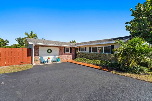 Villa in Lake Clarke Shores, Palm Beach