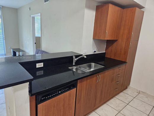 Жилой комплекс, Aventura, Miami-Dade County