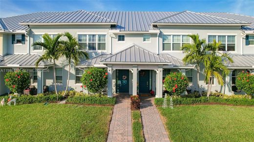 Townhouse in Hollywood, Broward County