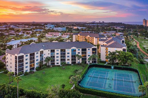 Residential complexes in Jupiter, Palm Beach