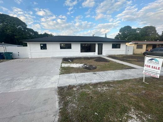 Willa w Miami Gardens, Miami-Dade County