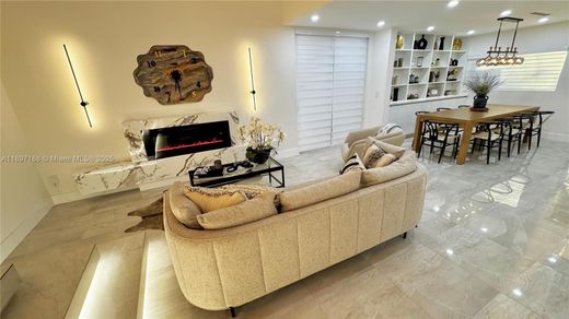 ﻓﻴﻼ ﻓﻲ Pembroke Pines, Broward County