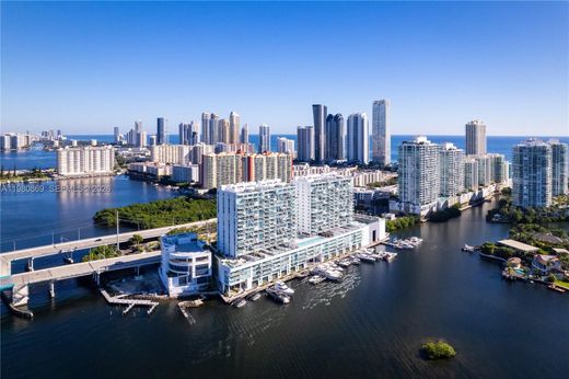 Жилой комплекс, Sunny Isles Beach, Miami-Dade County