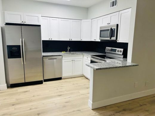 公寓楼  Boca Raton, Palm Beach County