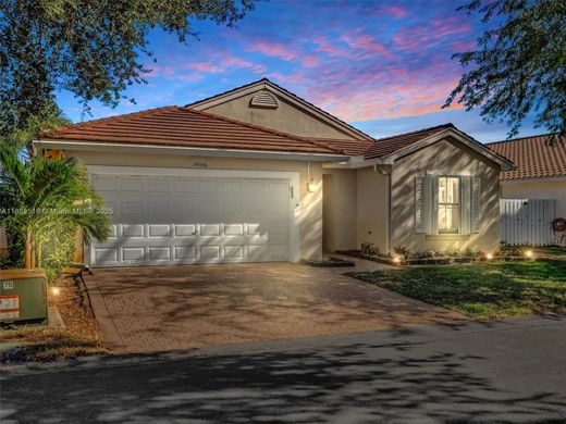 Villa Hollywood, Broward County