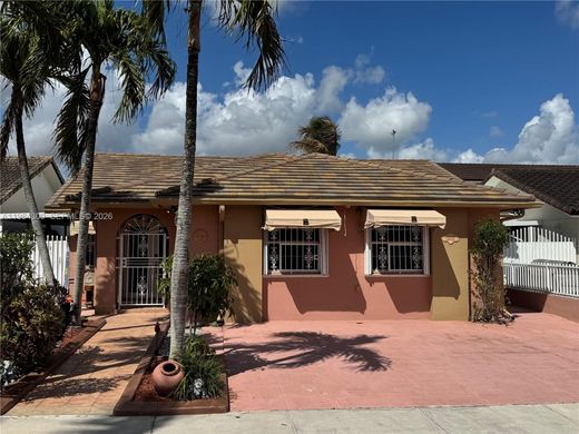 Willa w Miami Terrace Mobile Home, Miami-Dade County