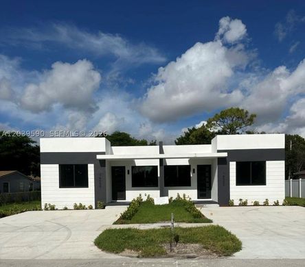 Villa in Miami Gardens, Miami-Dade