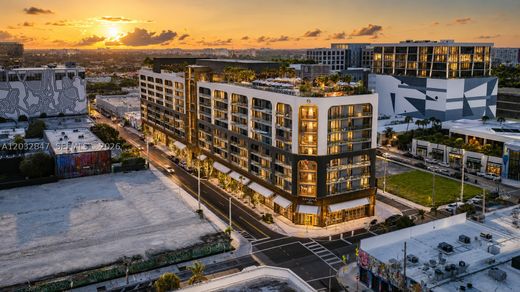 Residential complexes in Miami, Miami-Dade
