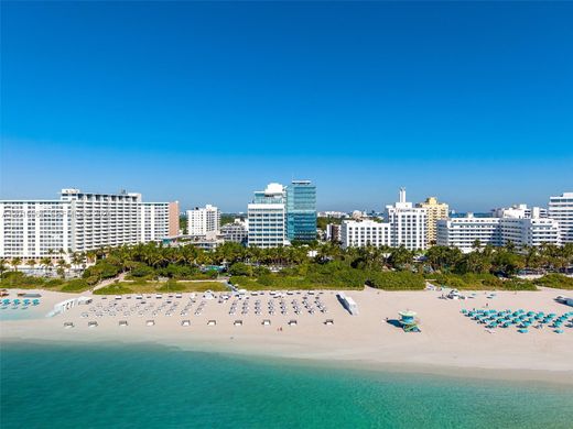 Residential complexes in Miami Beach, Miami-Dade
