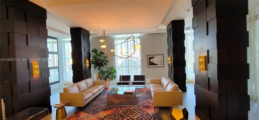 Residential complexes in Hollywood, Broward County
