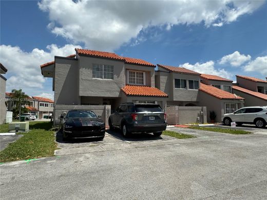 타운 하우스 / 마이애미, Miami-Dade County