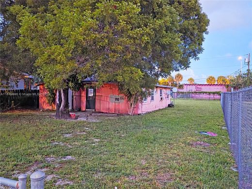 Villa a Miami Heights Trailer Park, Miami-Dade County