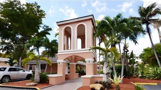 Residential complexes in Hialeah, Miami-Dade