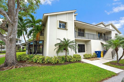 Residential complexes in Jupiter, Palm Beach