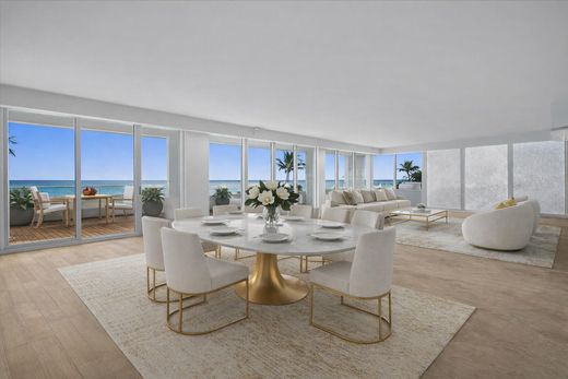 Residential complexes in Boca Raton, Palm Beach
