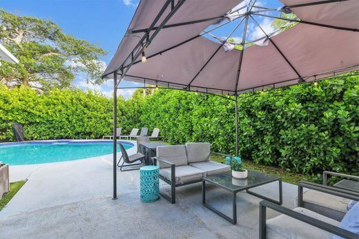 Villa in Dania Beach, Broward County
