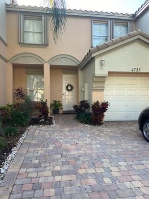 Townhouse in Miramar, Broward County