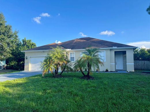 Villa in Port Saint Lucie, Saint Lucie County