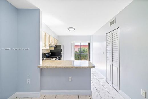 Edificio en Hialeah, Miami-Dade County