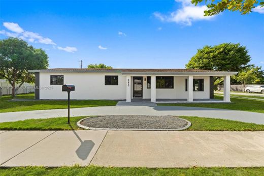 マイアミ, Miami-Dade Countyのヴィラ