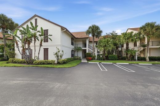 Residential complexes in Aventura, Miami-Dade