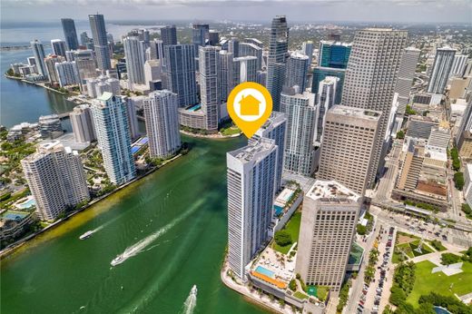 Komplex apartman Miami, Miami-Dade County