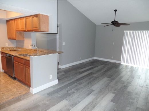 Complesso residenziale a Tamarac, Broward County