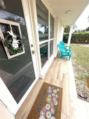 Villa in Hialeah, Miami-Dade