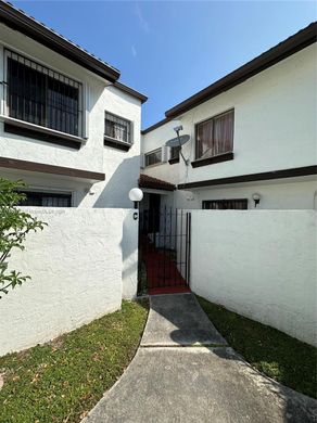 Casa adosada en Miami Terrace Mobile Home, Miami-Dade County