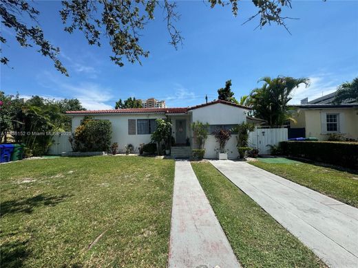 ‏וילה ב  מיאמי, Miami-Dade County